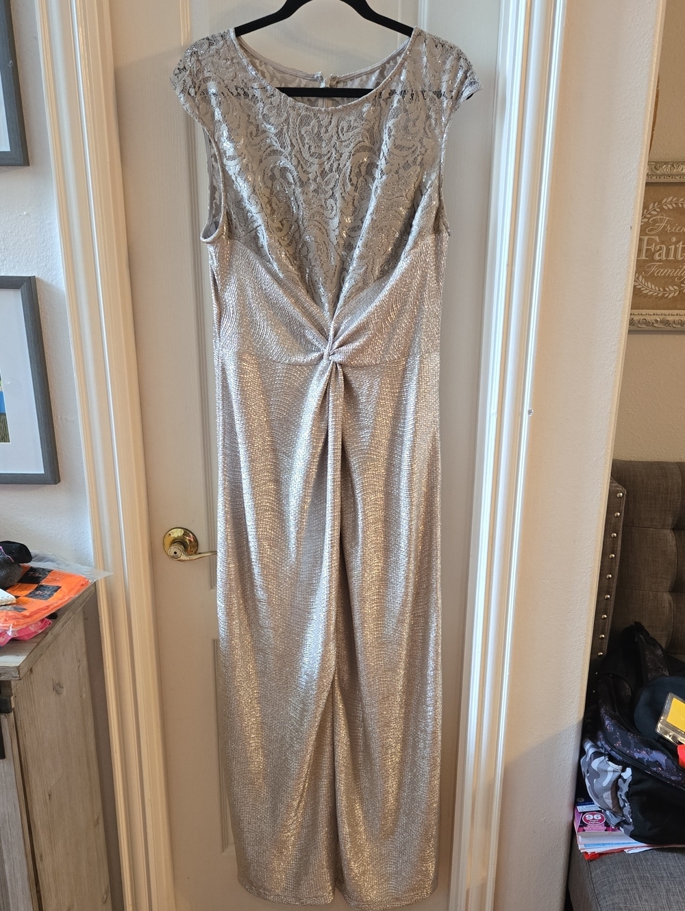 Adrianna Papell Metallic Evening Dress Size 14